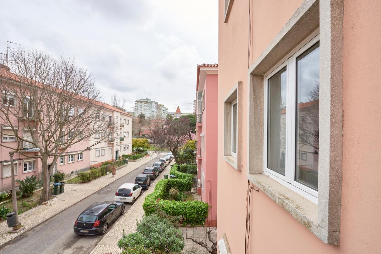 Sunny Renovated Apt With Ac, By Timecooler Lisboa Екстериор снимка