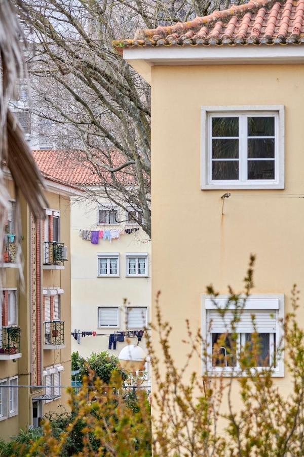 Sunny Renovated Apt With Ac, By Timecooler Lisboa Екстериор снимка